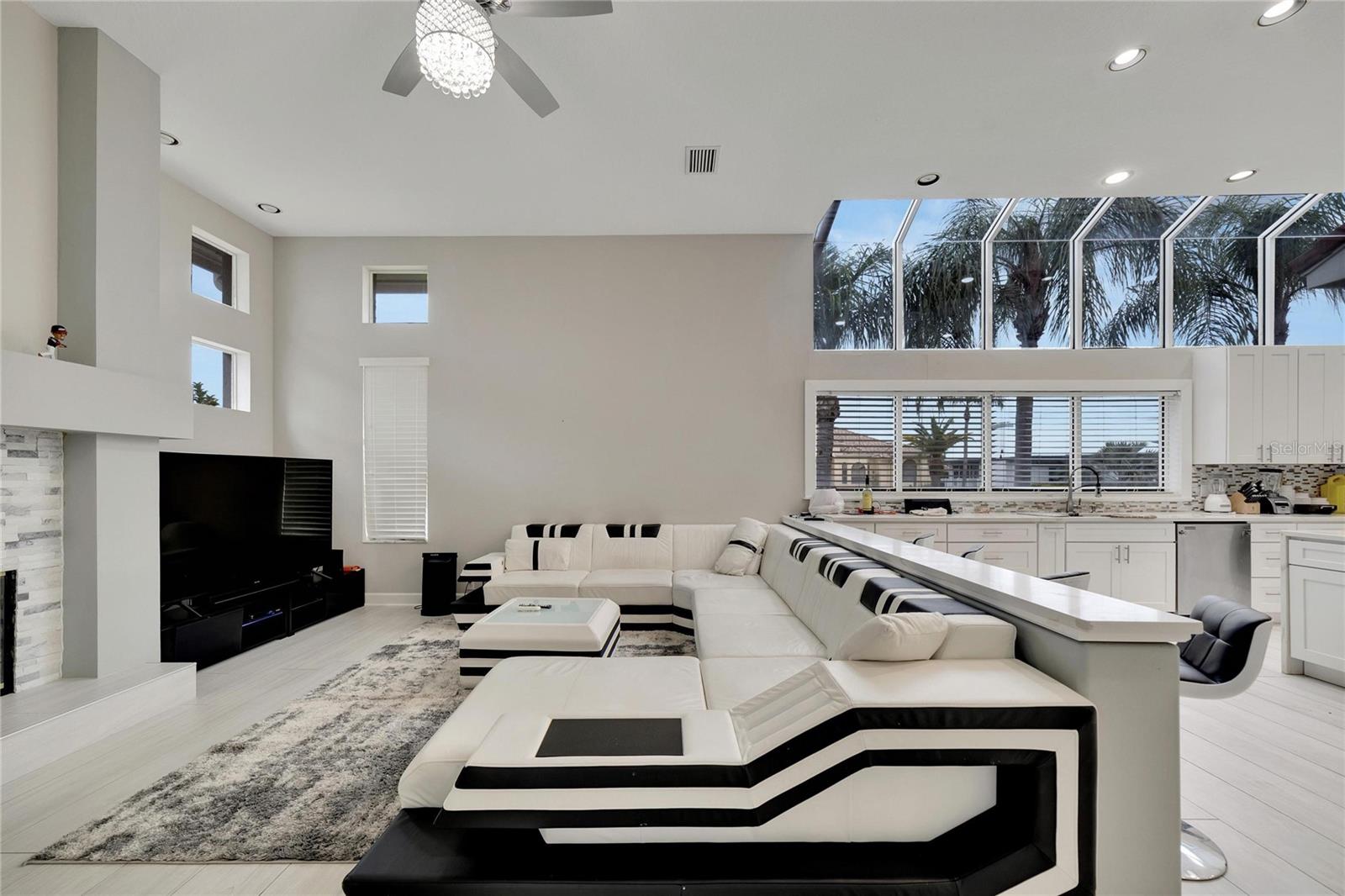 10301 MANTA WAY, TAMPA, FL, 33615