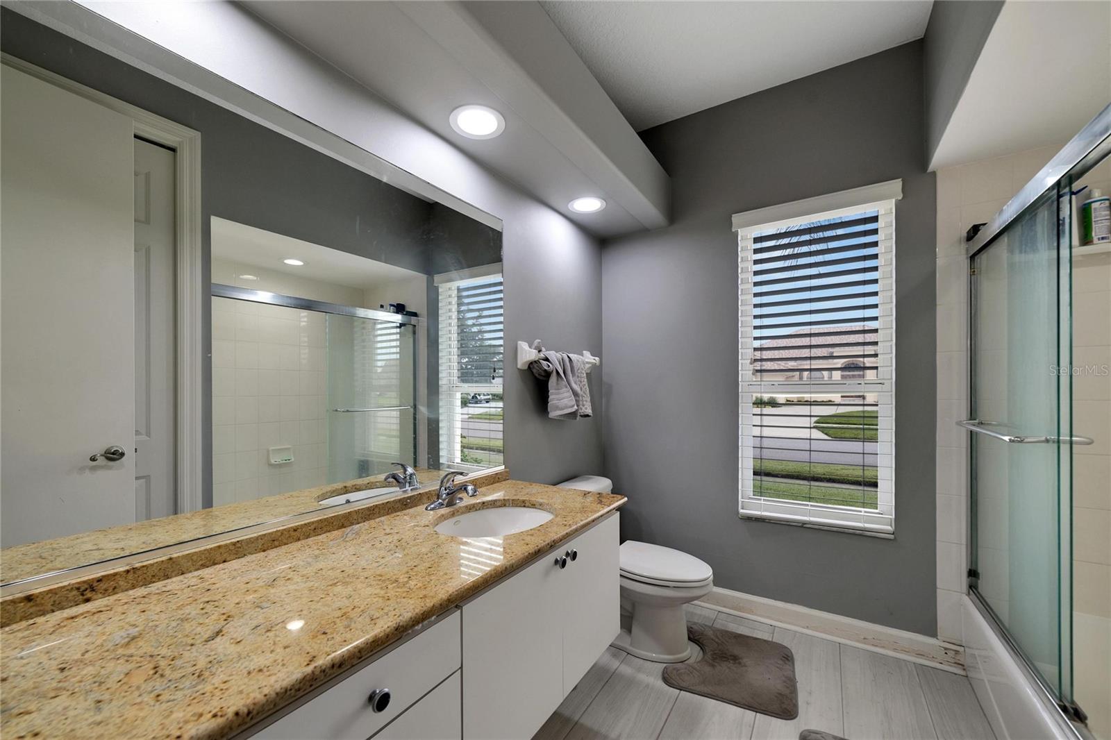 10301 MANTA WAY, TAMPA, FL, 33615