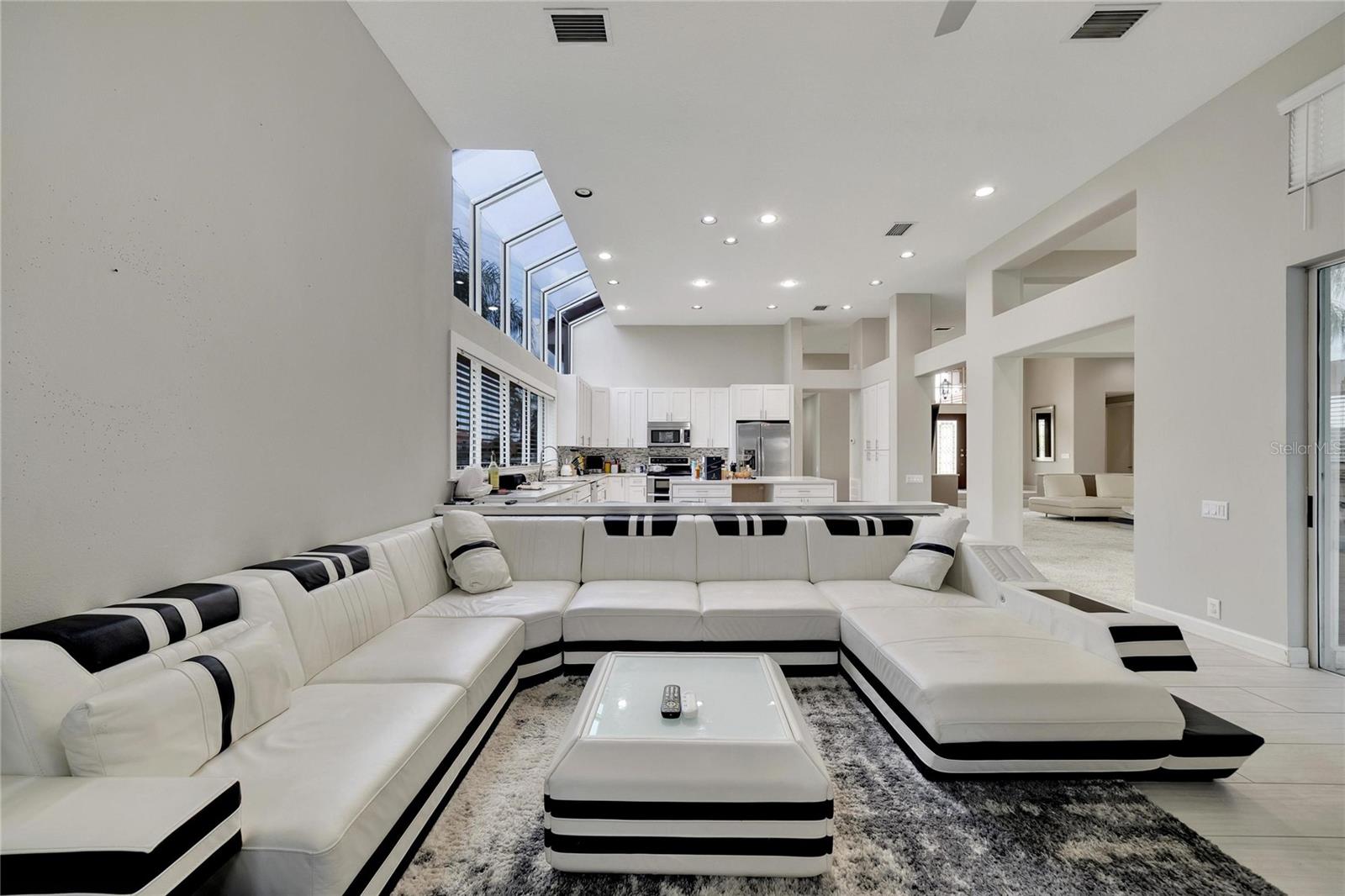 10301 MANTA WAY, TAMPA, FL, 33615