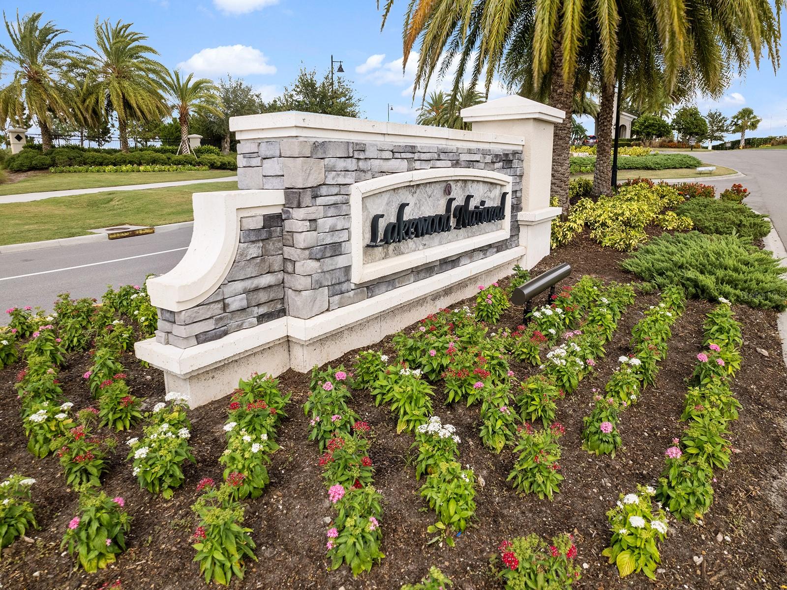 5623 MULLIGAN WAY, LAKEWOOD RANCH, FL, 34211