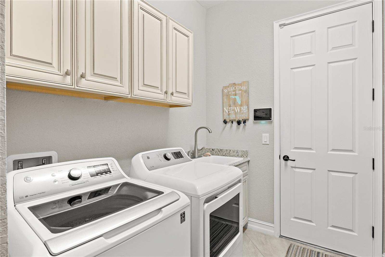 5623 MULLIGAN WAY, LAKEWOOD RANCH, FL, 34211