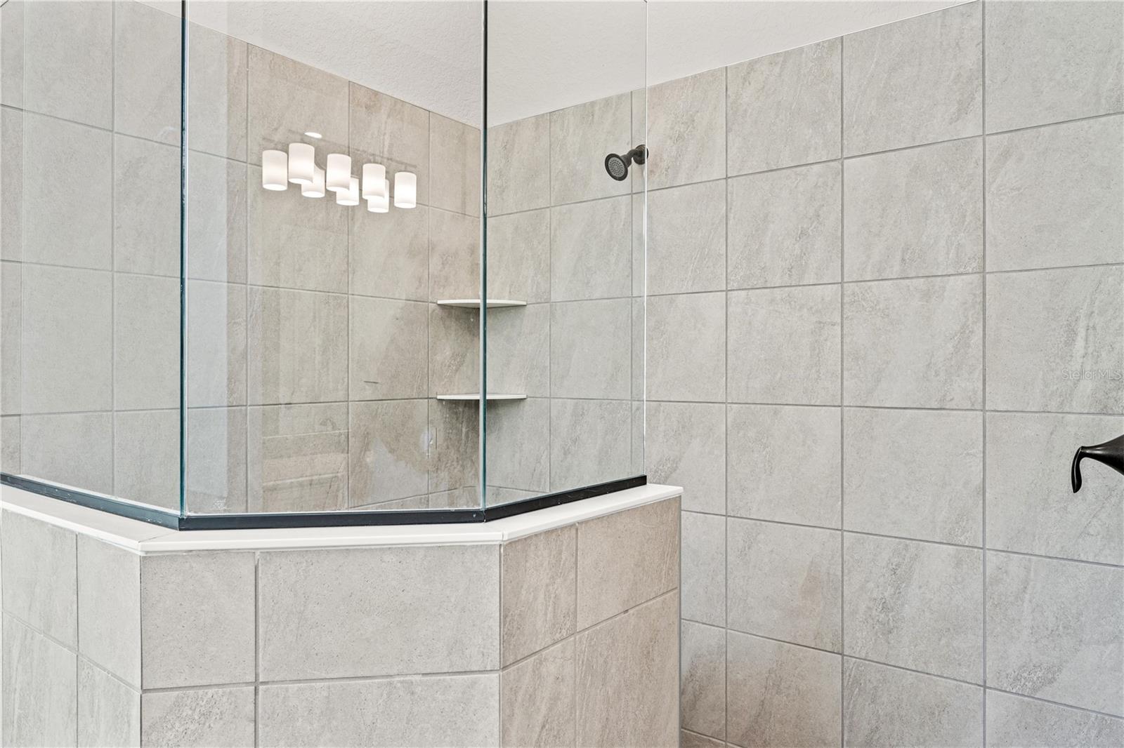 5623 MULLIGAN WAY, LAKEWOOD RANCH, FL, 34211