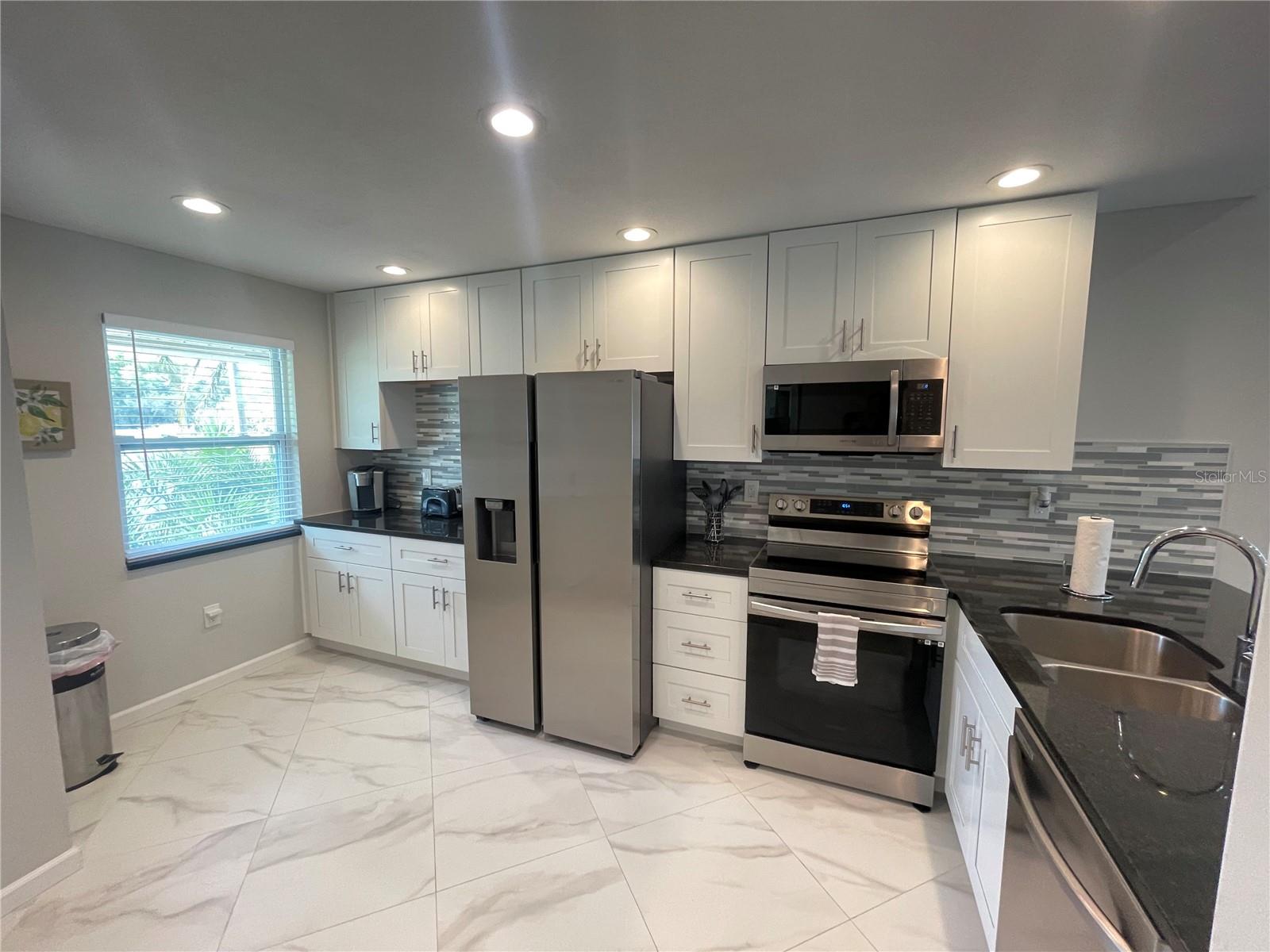 1821 ORANGE BOULEVARD WAY, PALM HARBOR, FL, 34683