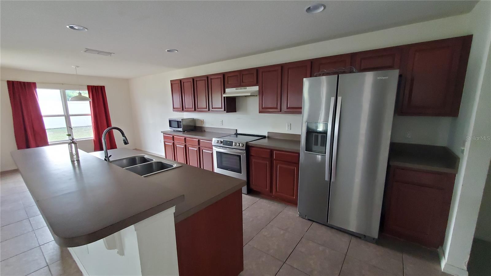 1600 STRATHMORE CIR, MOUNT DORA, FL, 32757