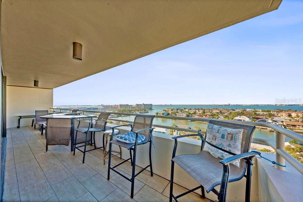 5940 PELICAN BAY PLZ S #1102, GULFPORT, FL, 33707
