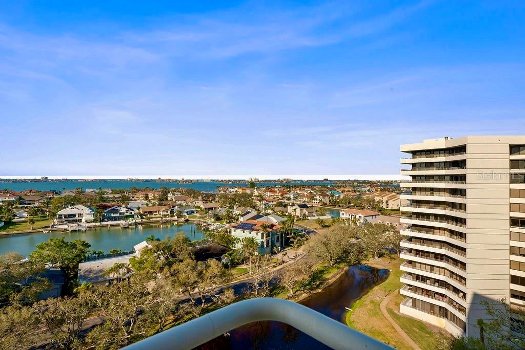 5940 PELICAN BAY PLZ S #1102, GULFPORT, FL, 33707