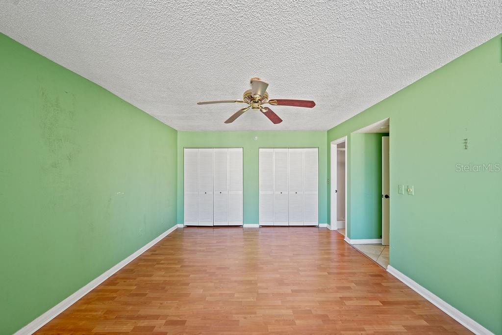 5940 PELICAN BAY PLZ S #1102, GULFPORT, FL, 33707