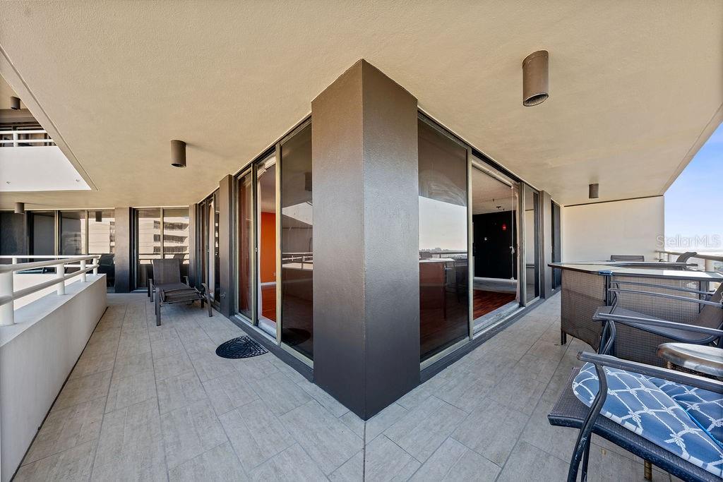 5940 PELICAN BAY PLZ S #1102, GULFPORT, FL, 33707