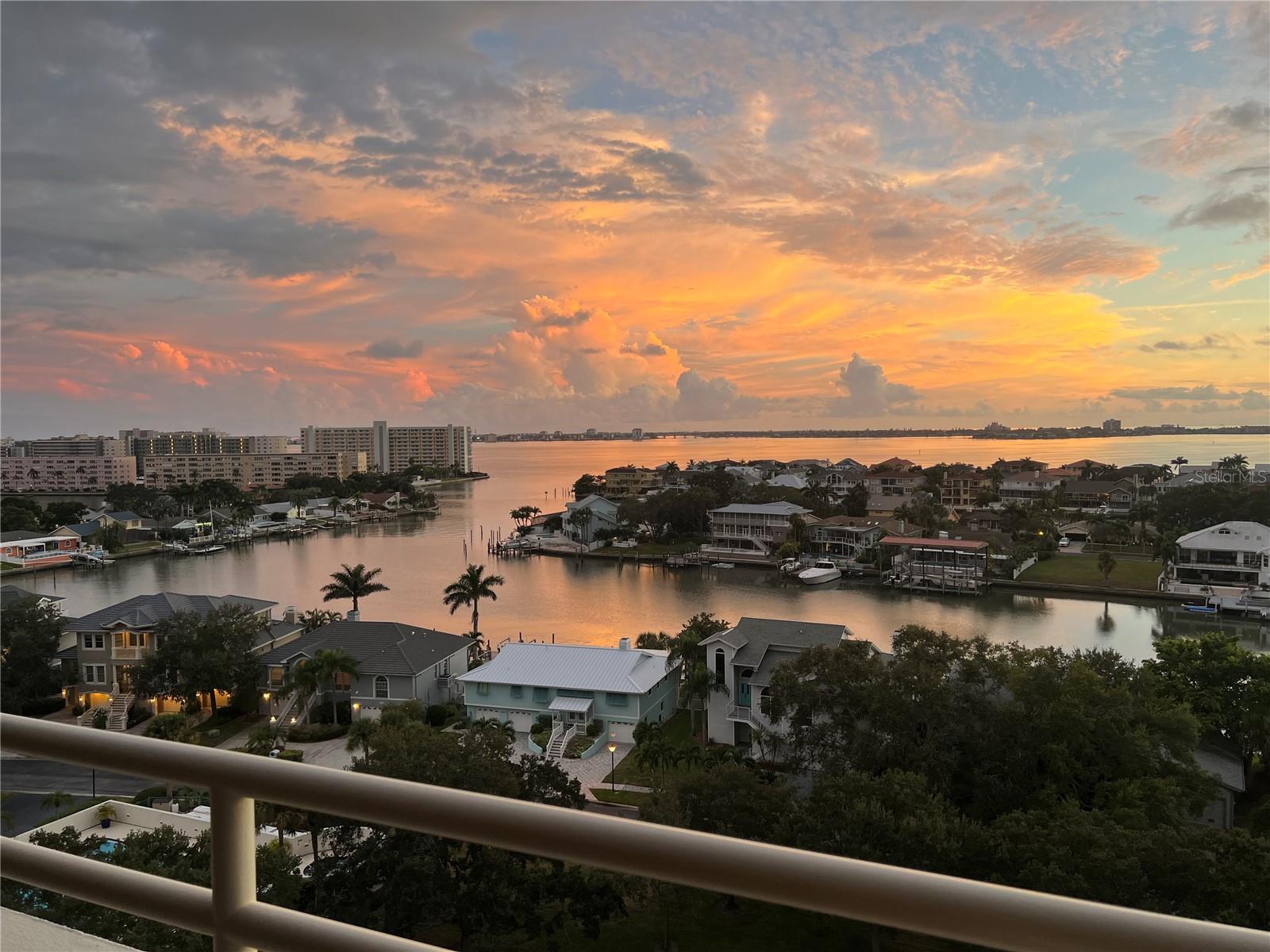 5940 PELICAN BAY PLZ S #1102, GULFPORT, FL, 33707