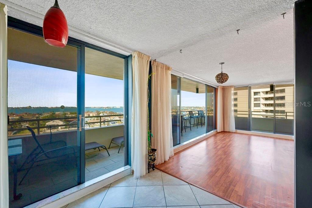 5940 PELICAN BAY PLZ S #1102, GULFPORT, FL, 33707