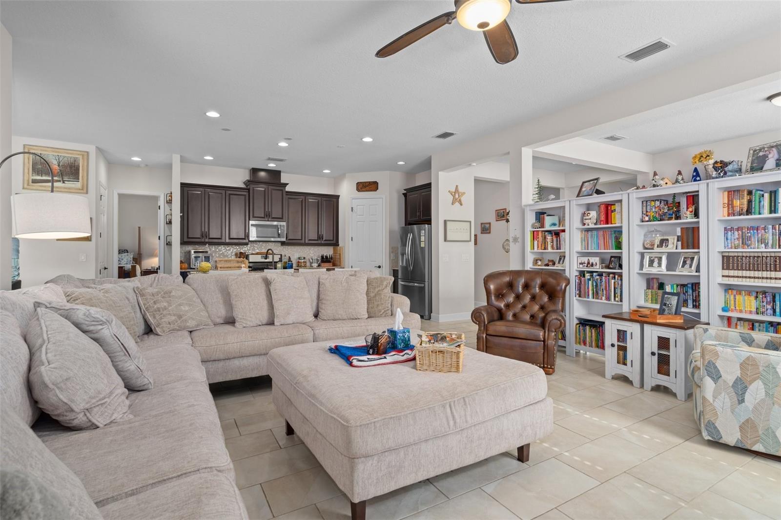 1424 KEYSTONE RIDGE CIR, TARPON SPRINGS, FL, 34688