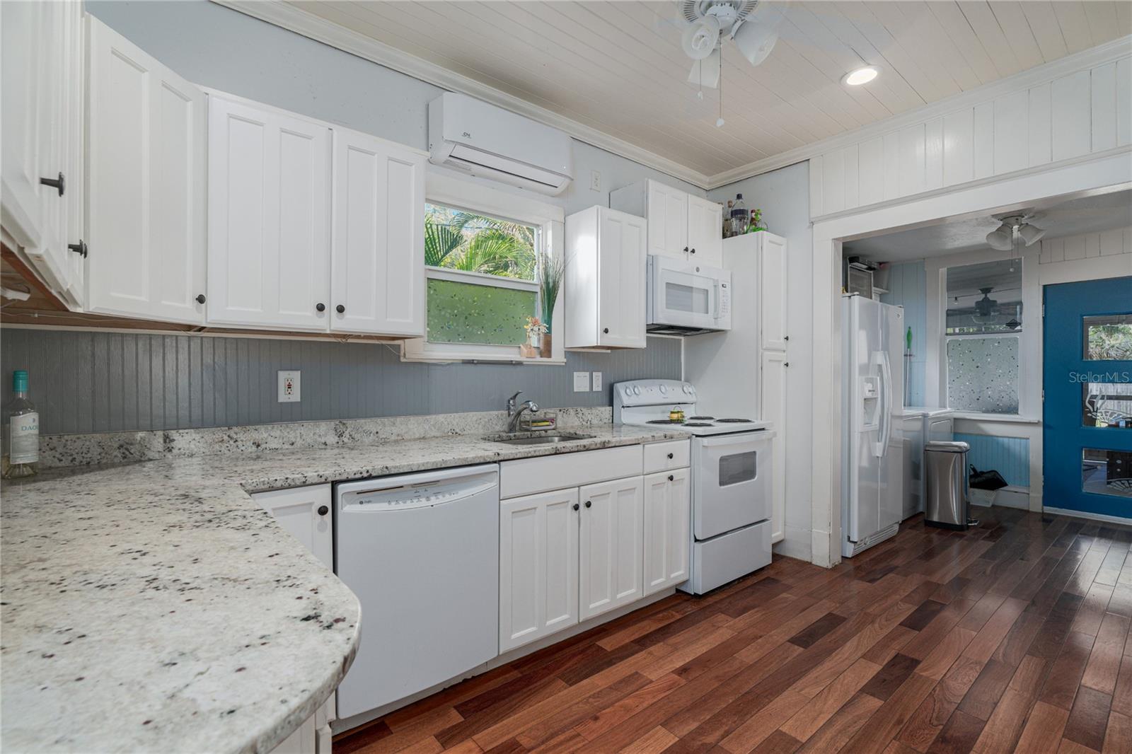 315 8TH ST W, BRADENTON, FL, 34205
