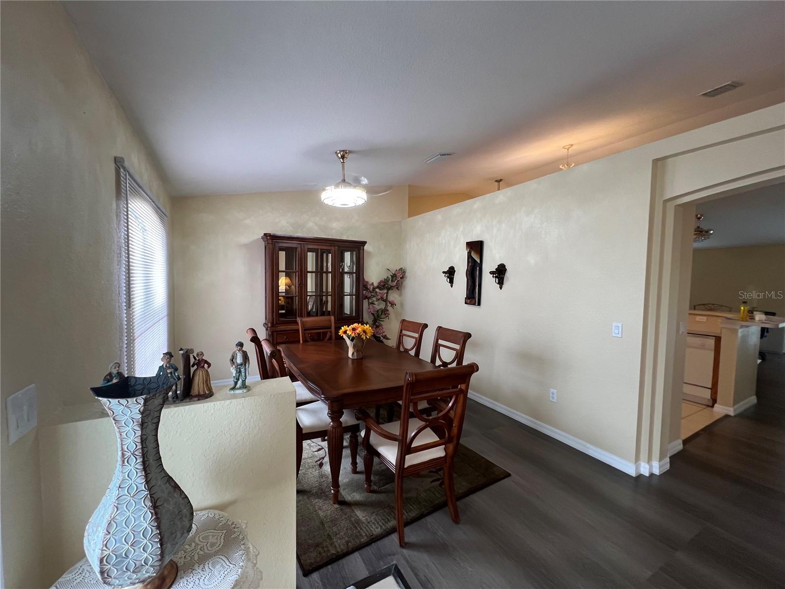 140 HARBOR BLVD, PORT CHARLOTTE, FL, 33954