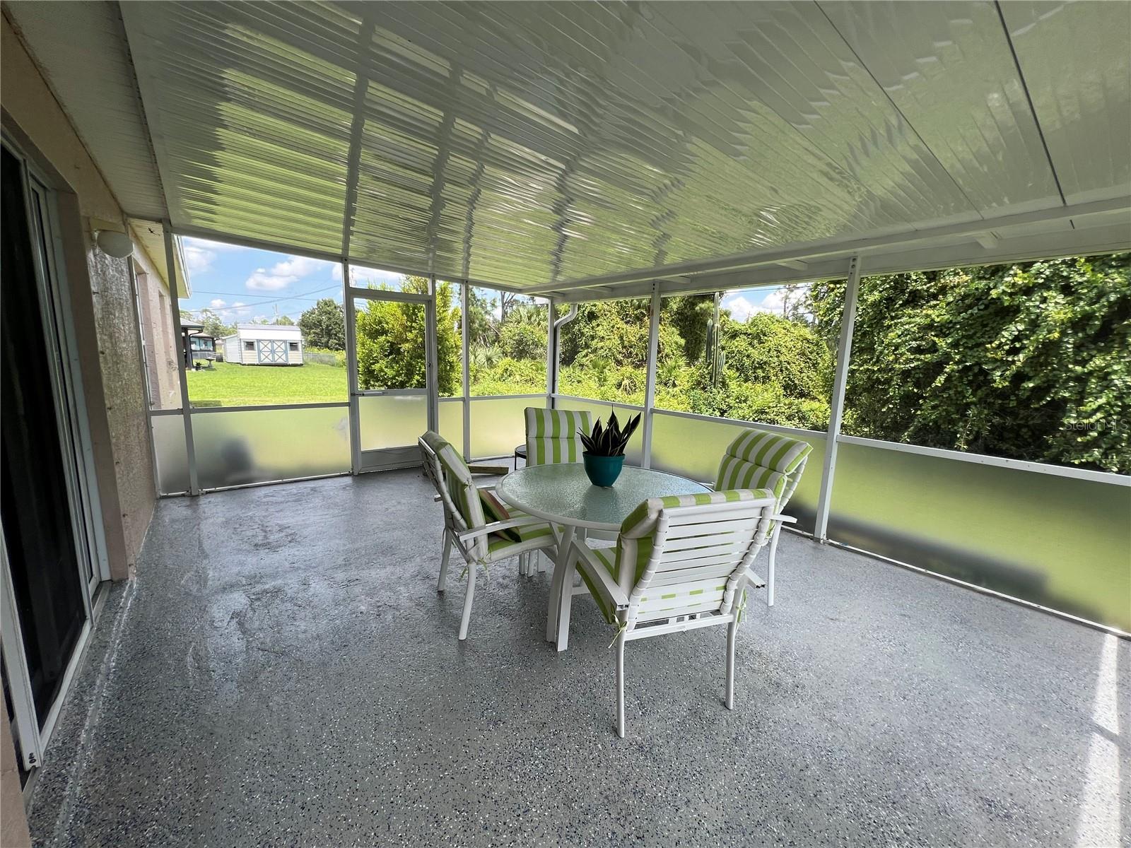 140 HARBOR BLVD, PORT CHARLOTTE, FL, 33954