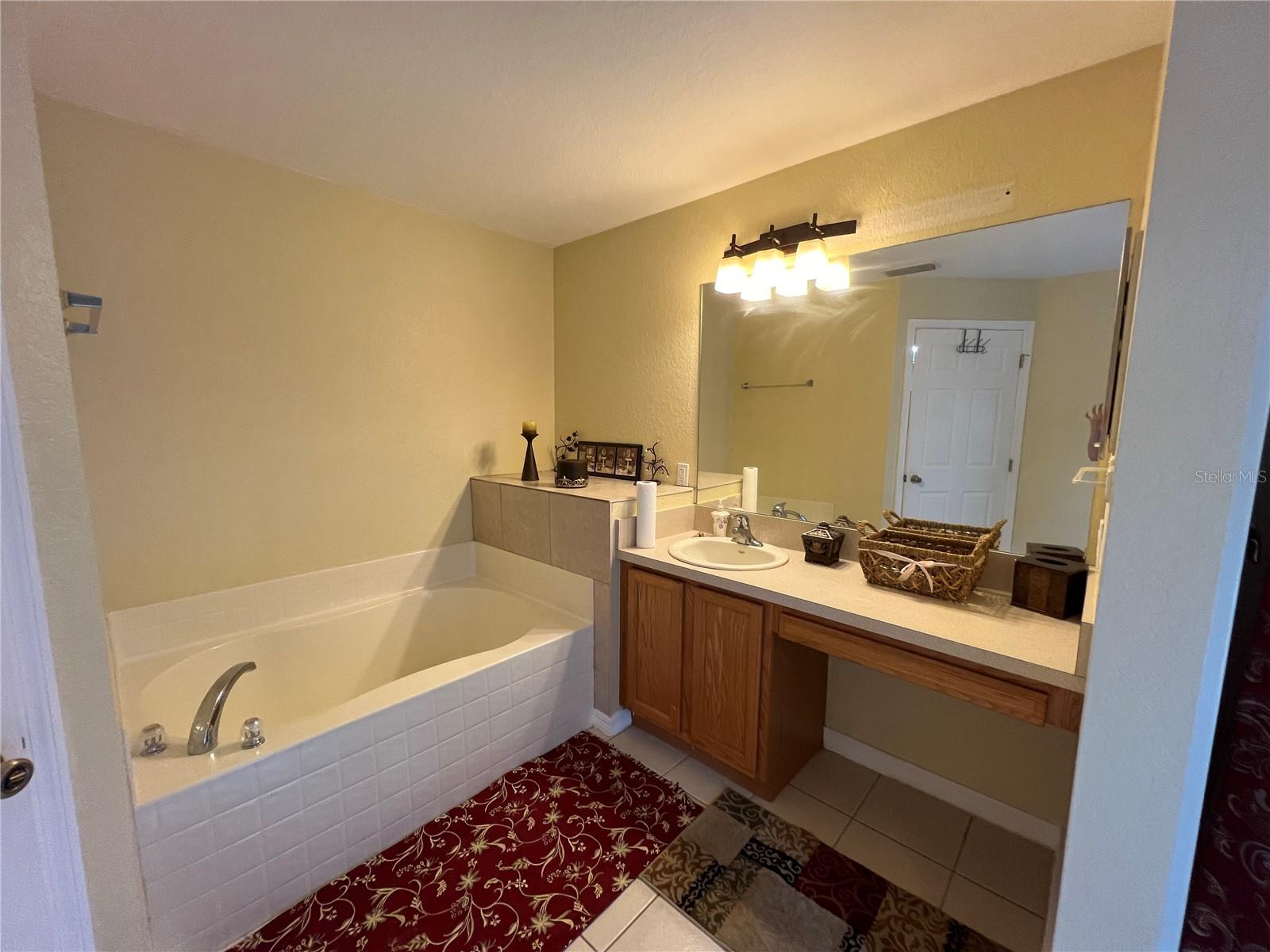 140 HARBOR BLVD, PORT CHARLOTTE, FL, 33954