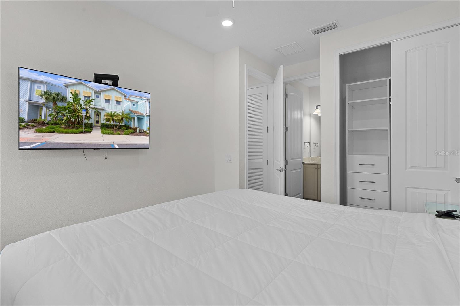 8017 SANDY TOES WAY, KISSIMMEE, FL, 34747