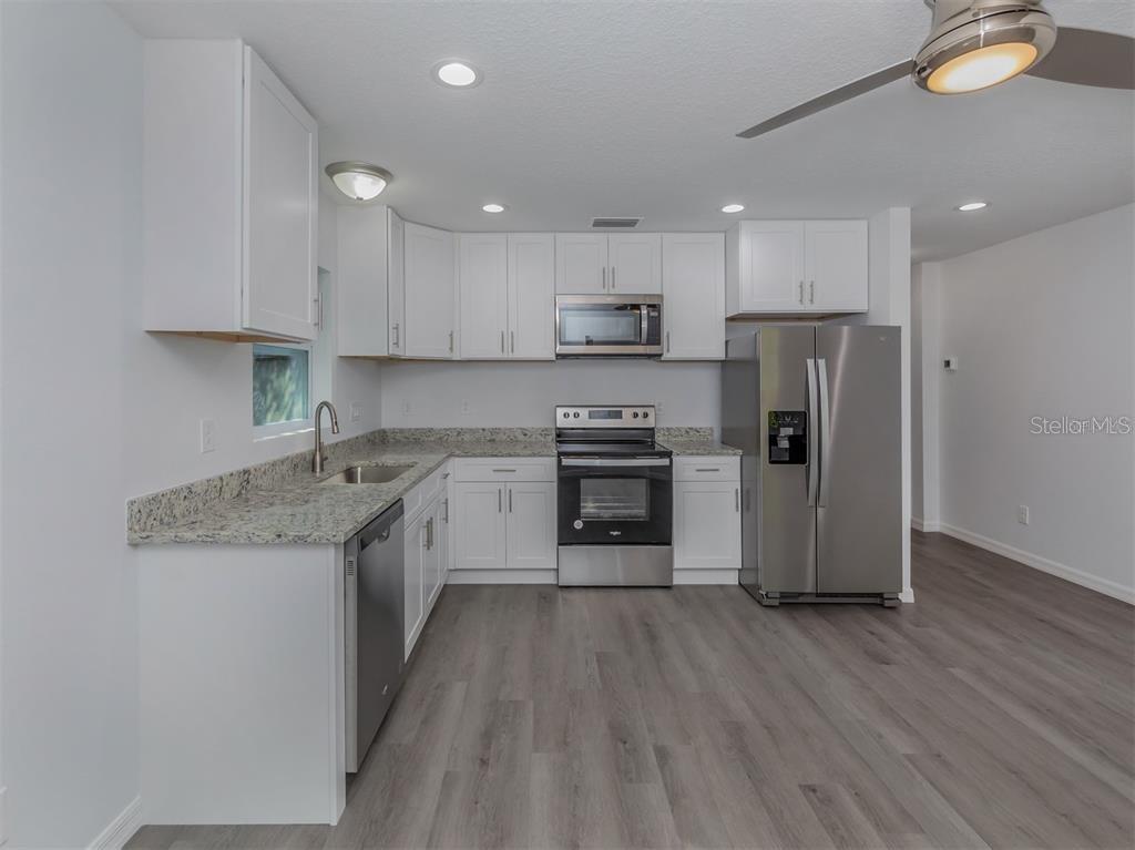 114 PEARL AVE S, NOKOMIS, FL, 34275