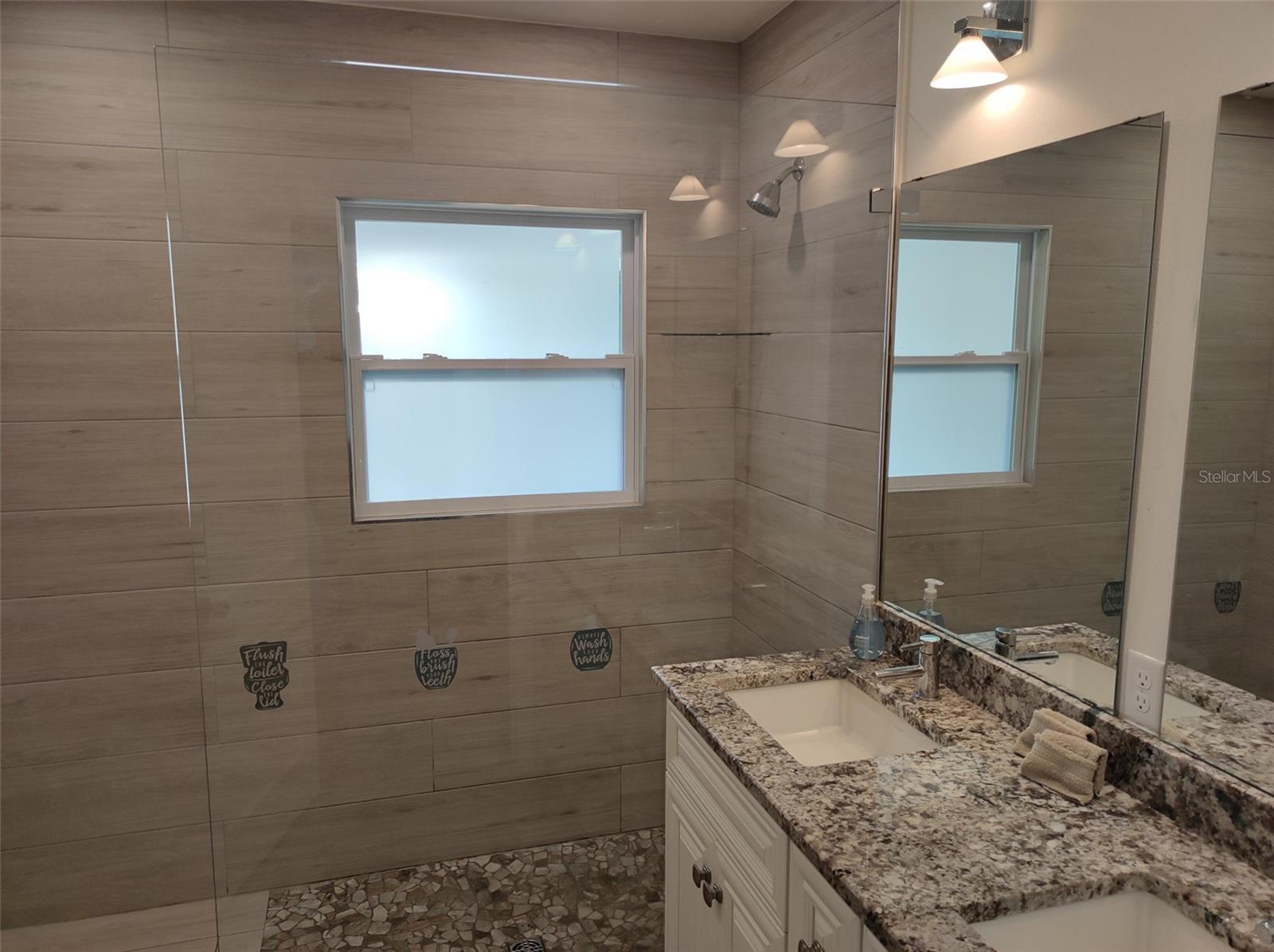 1422 S EUCLID AVE, SARASOTA, FL, 34239