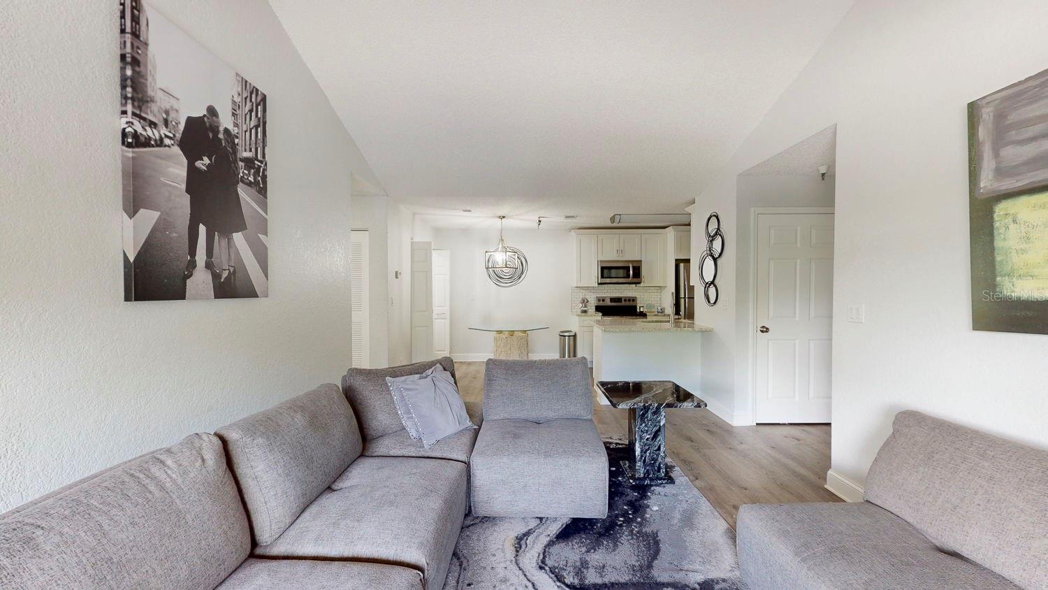 10265 GANDY BLVD N #1302, ST PETERSBURG, FL, 33702