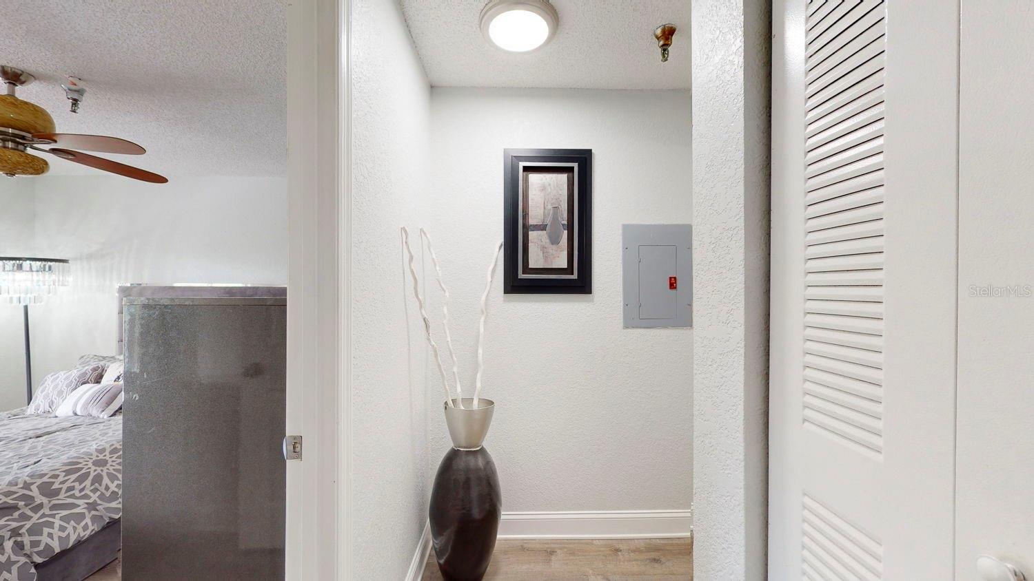 10265 GANDY BLVD N #1302, ST PETERSBURG, FL, 33702