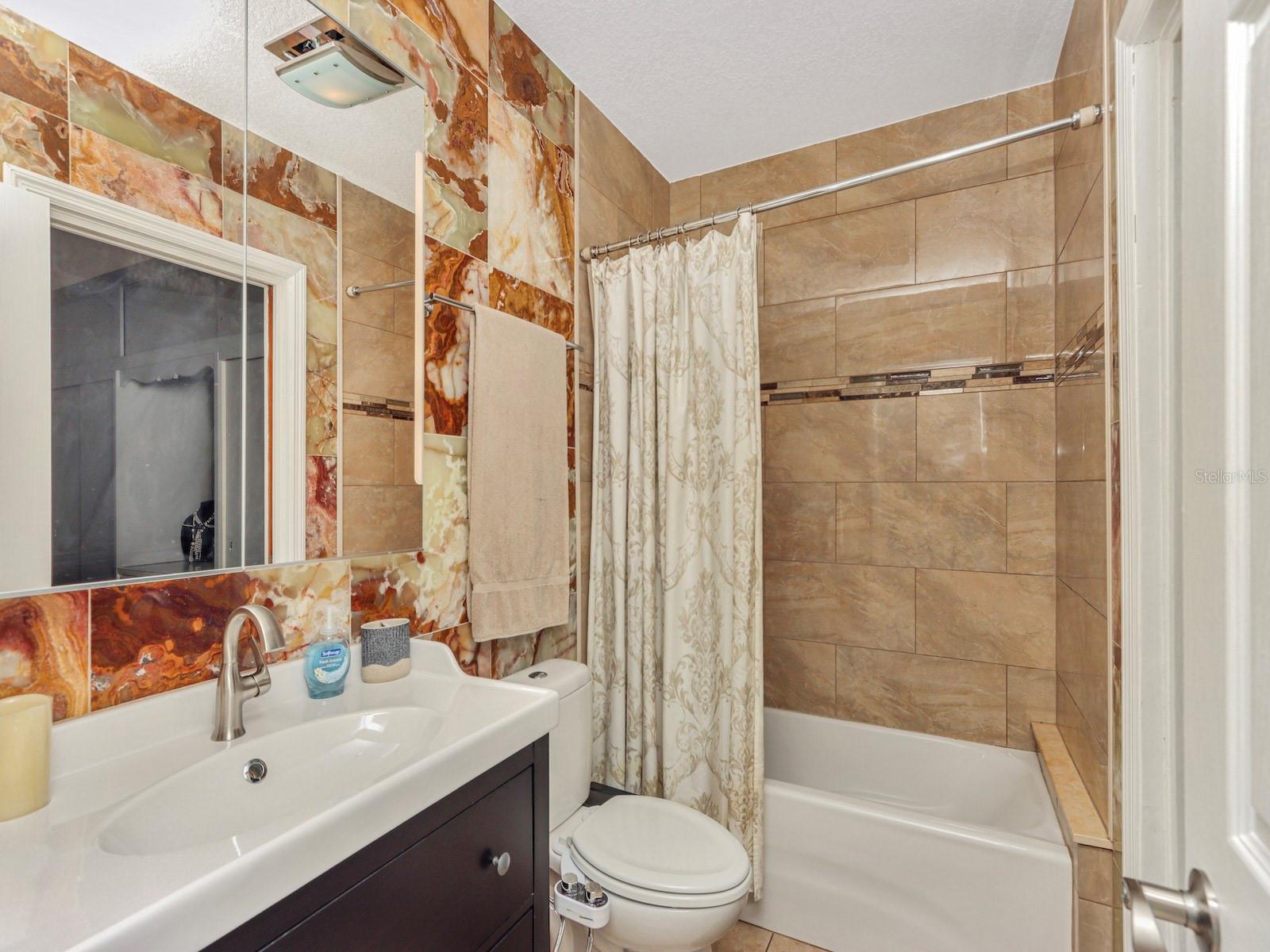 955 MANSFIELD RD, TAVARES, FL, 32778
