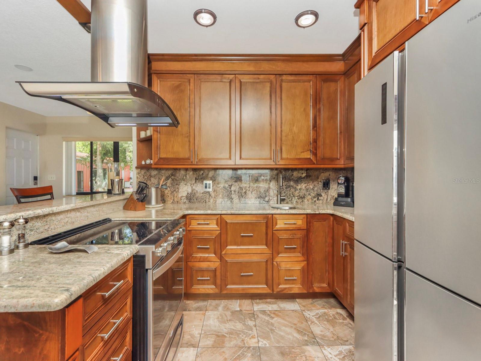 955 MANSFIELD RD, TAVARES, FL, 32778