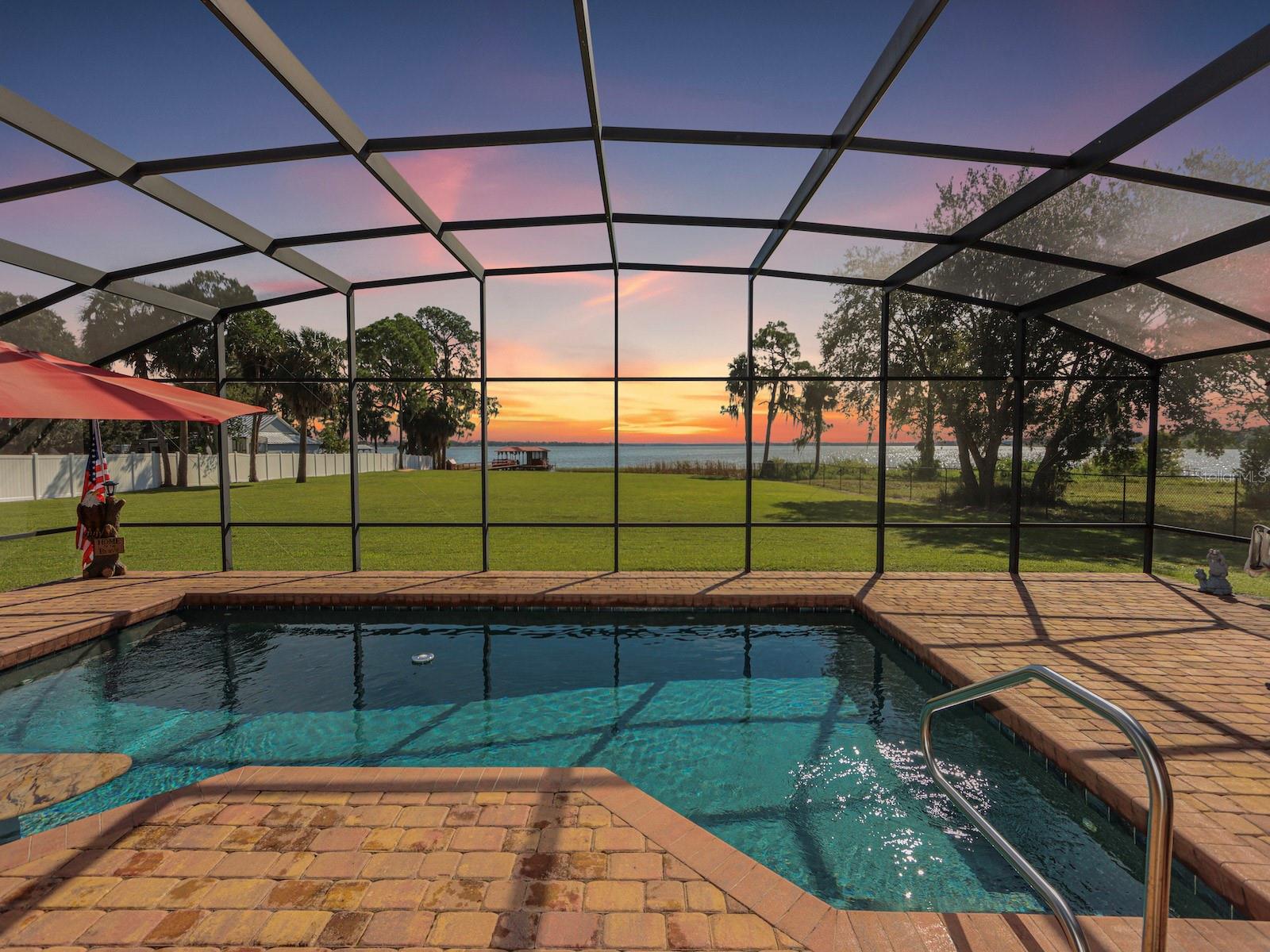 955 MANSFIELD RD, TAVARES, FL, 32778