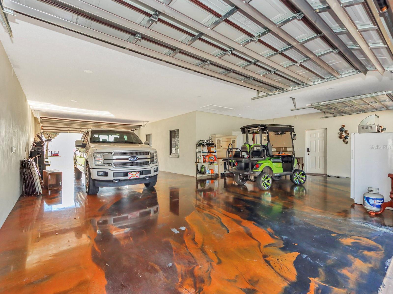 955 MANSFIELD RD, TAVARES, FL, 32778