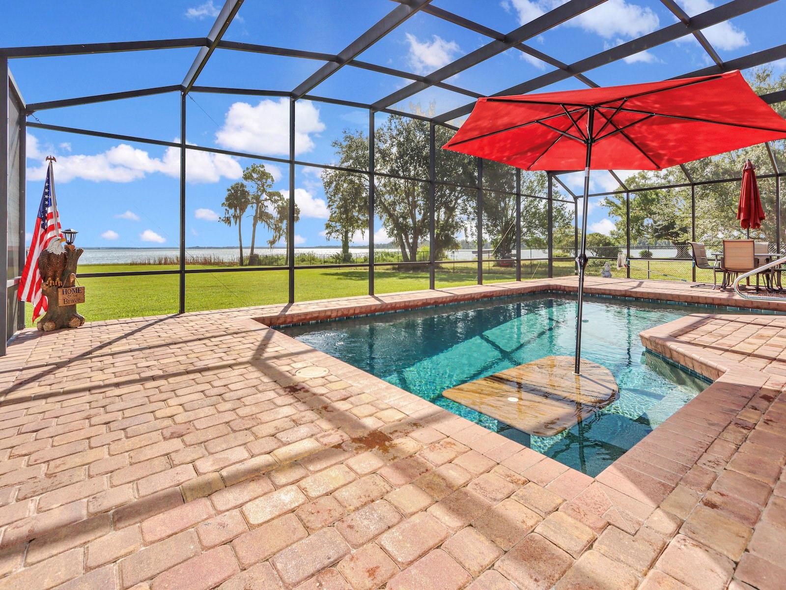 955 MANSFIELD RD, TAVARES, FL, 32778