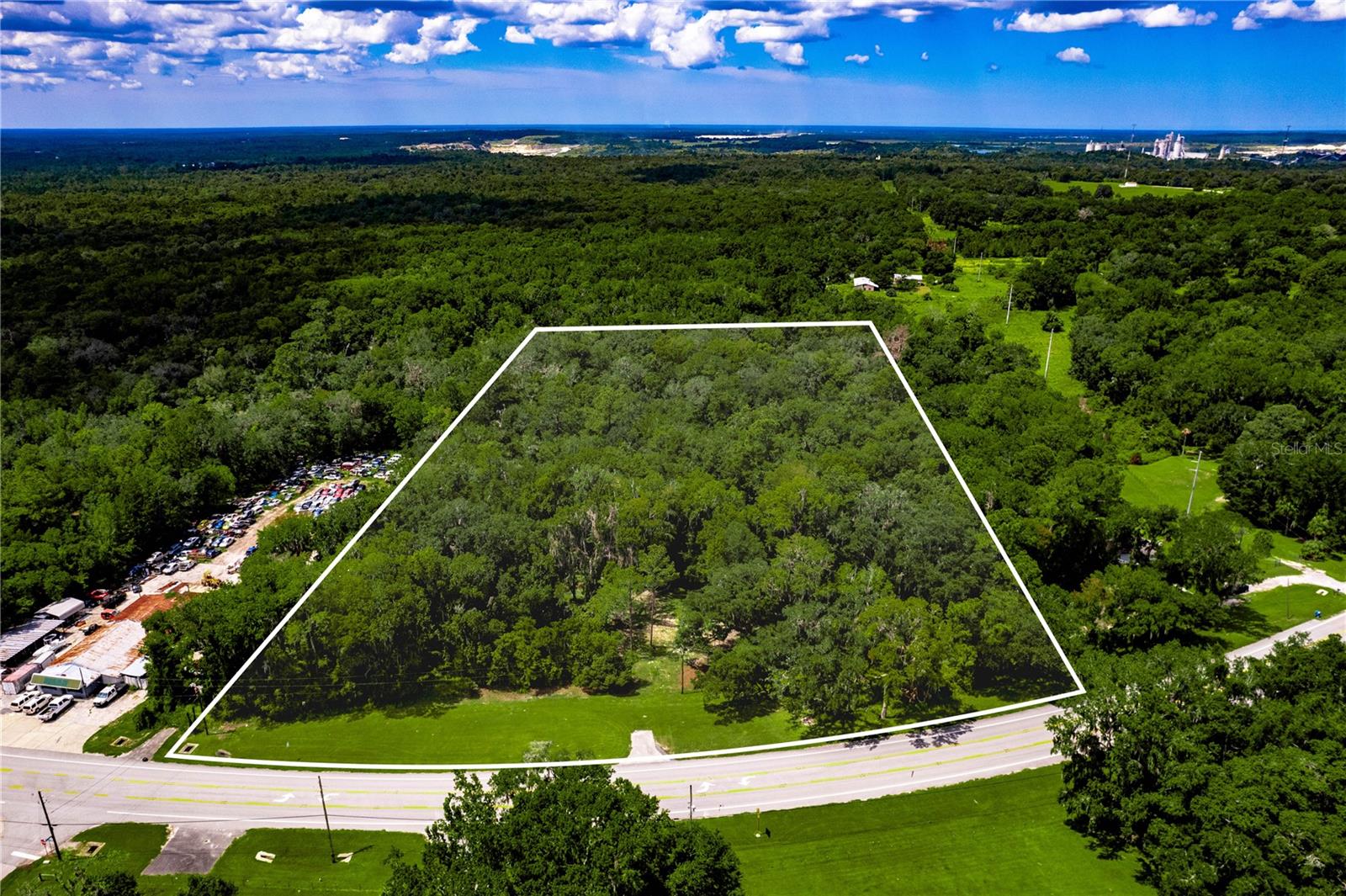 1525 PONCE DE LEON BLVD, BROOKSVILLE, FL, 34601