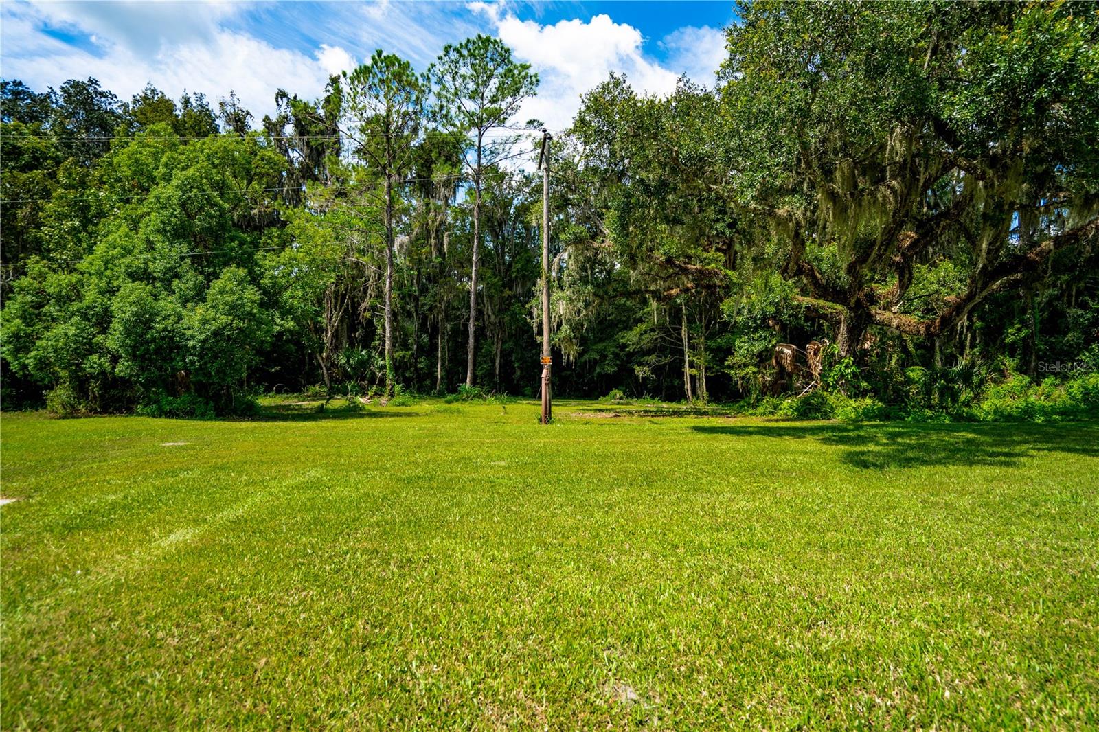 1525 PONCE DE LEON BLVD, BROOKSVILLE, FL, 34601