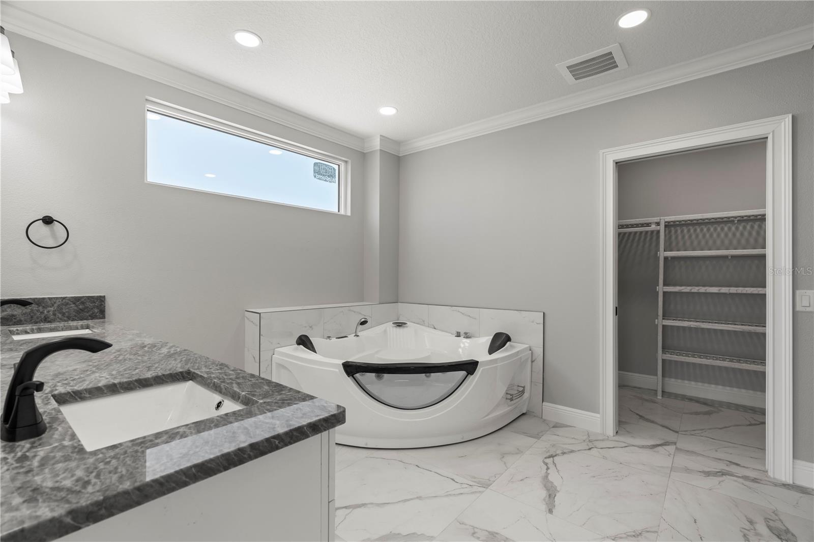 211 DOLPHIN PT #403, CLEARWATER, FL, 33767