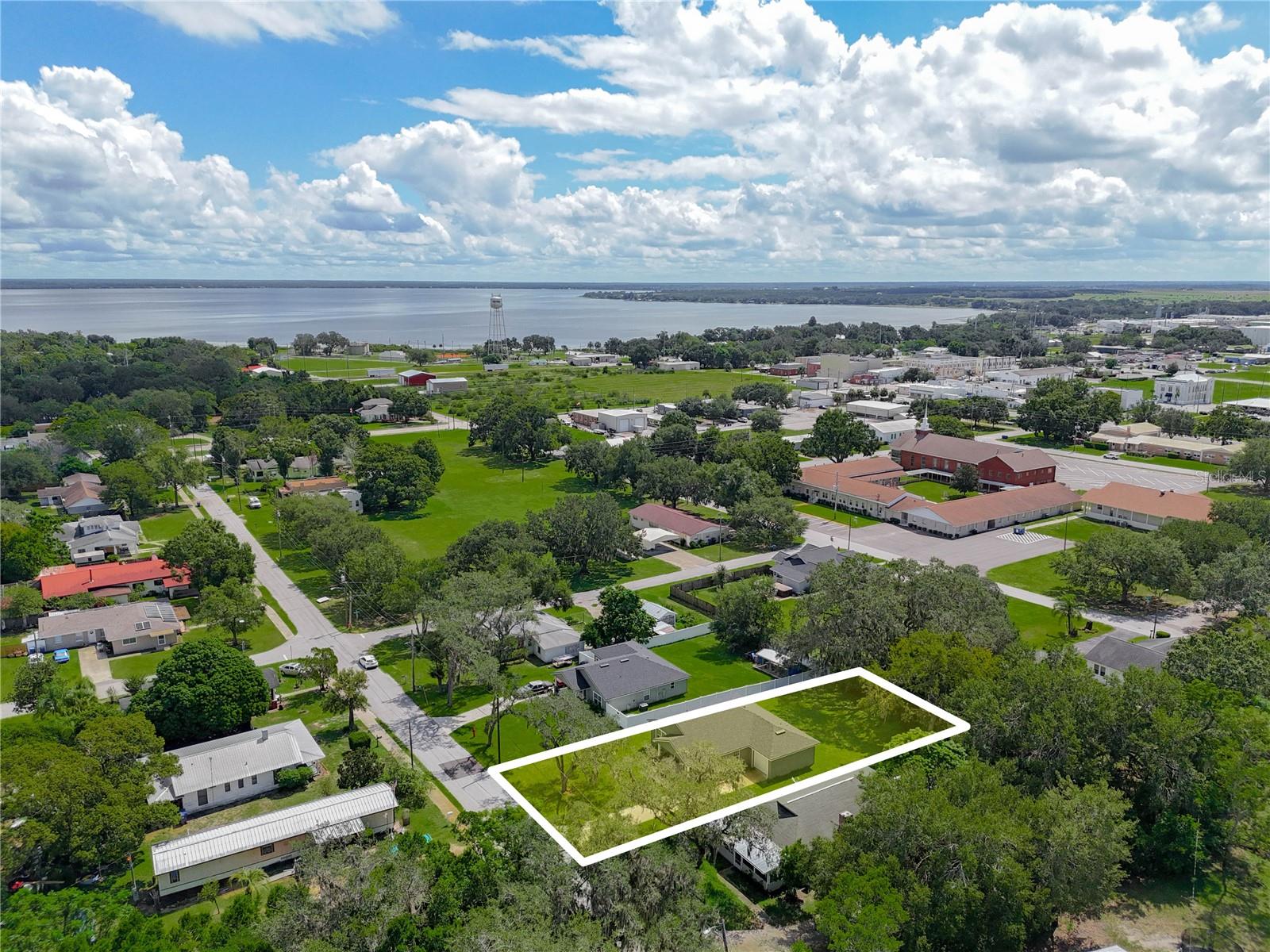 117 C ST, FROSTPROOF, FL, 33843