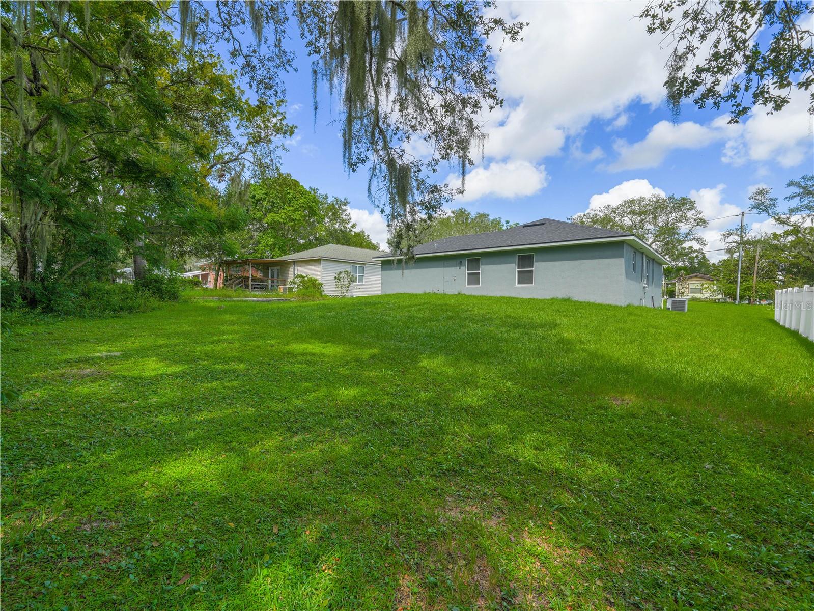 117 C ST, FROSTPROOF, FL, 33843