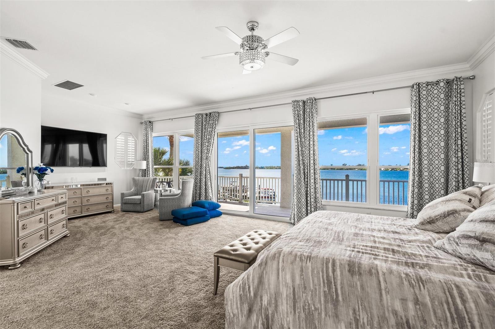 A4584688 Property Photo