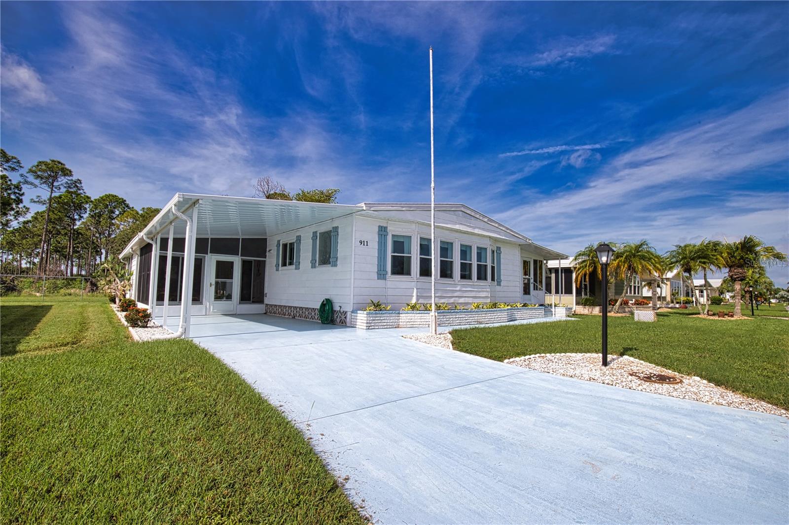 911 IGLESIA DR, NORTH PORT, FL, 34287