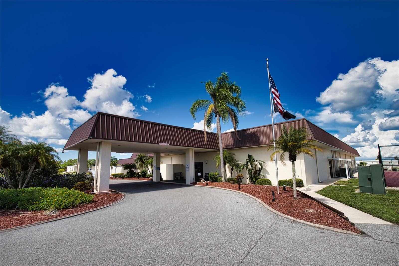 911 IGLESIA DR, NORTH PORT, FL, 34287