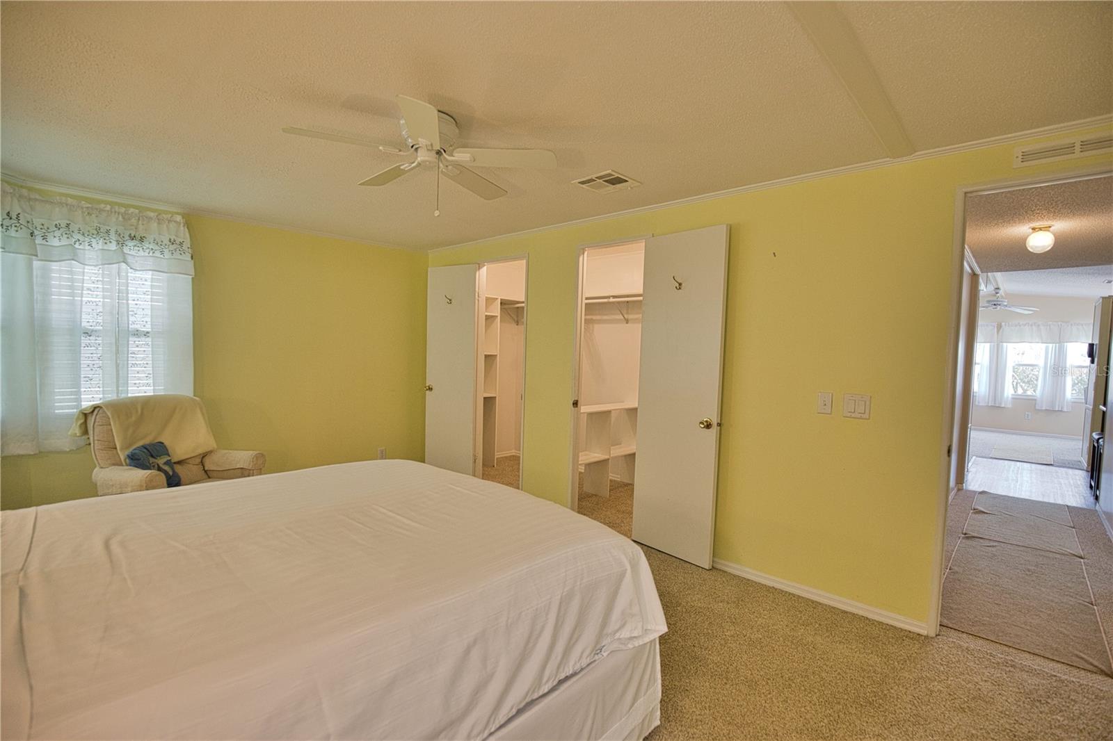 911 IGLESIA DR, NORTH PORT, FL, 34287