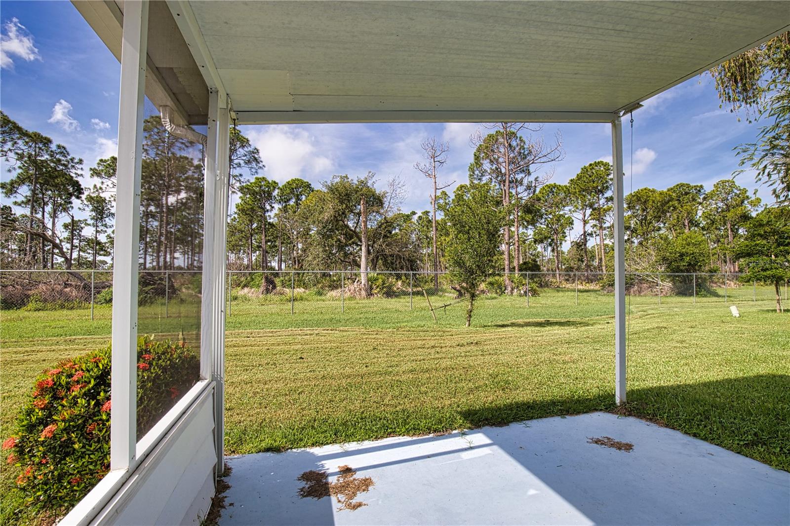 911 IGLESIA DR, NORTH PORT, FL, 34287
