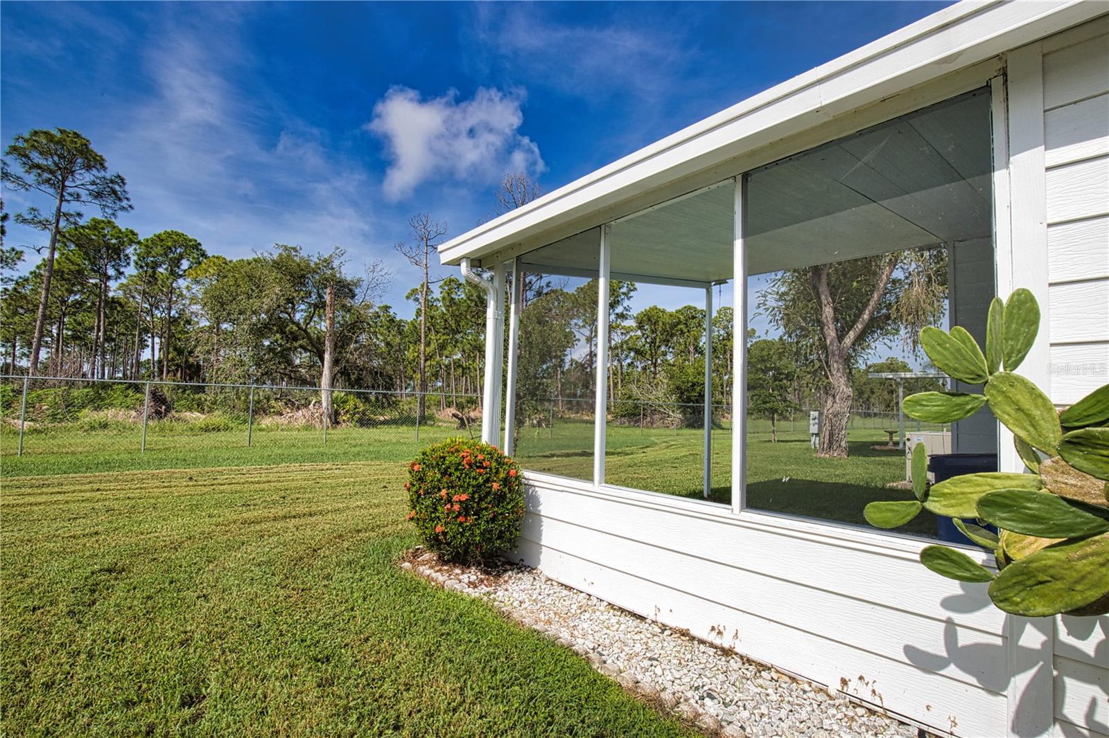 911 IGLESIA DR, NORTH PORT, FL, 34287