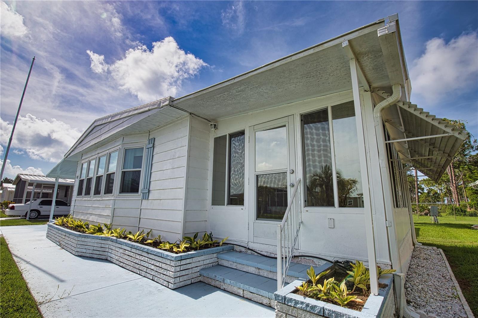911 IGLESIA DR, NORTH PORT, FL, 34287