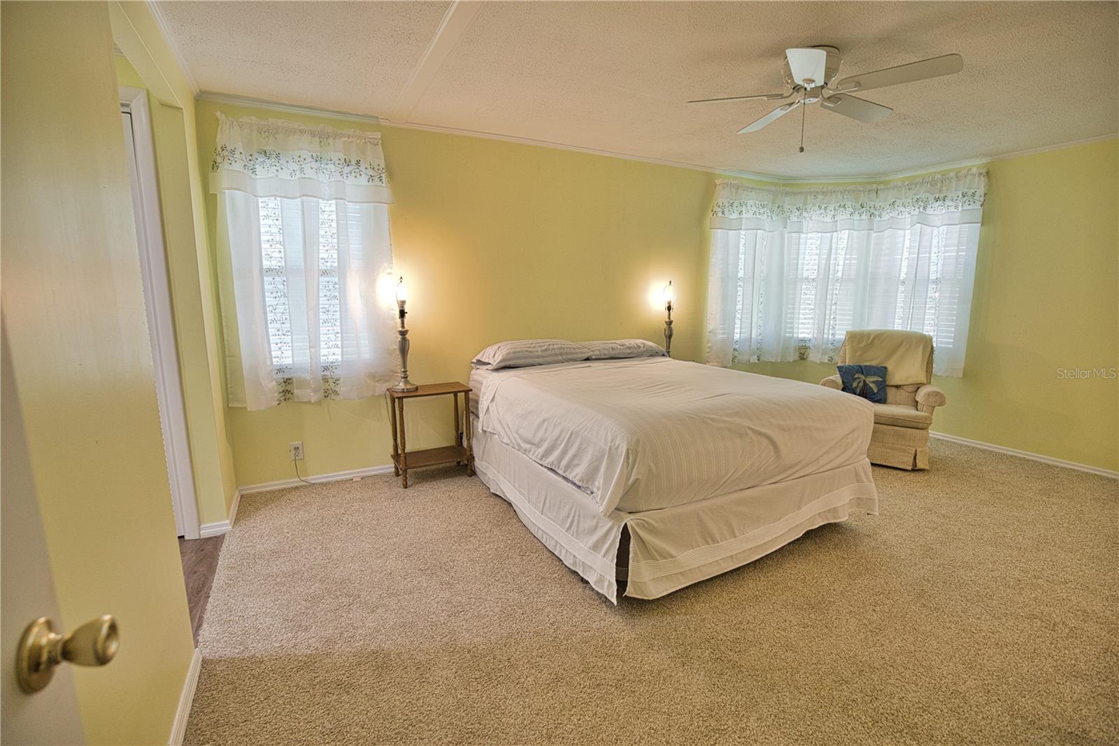 911 IGLESIA DR, NORTH PORT, FL, 34287