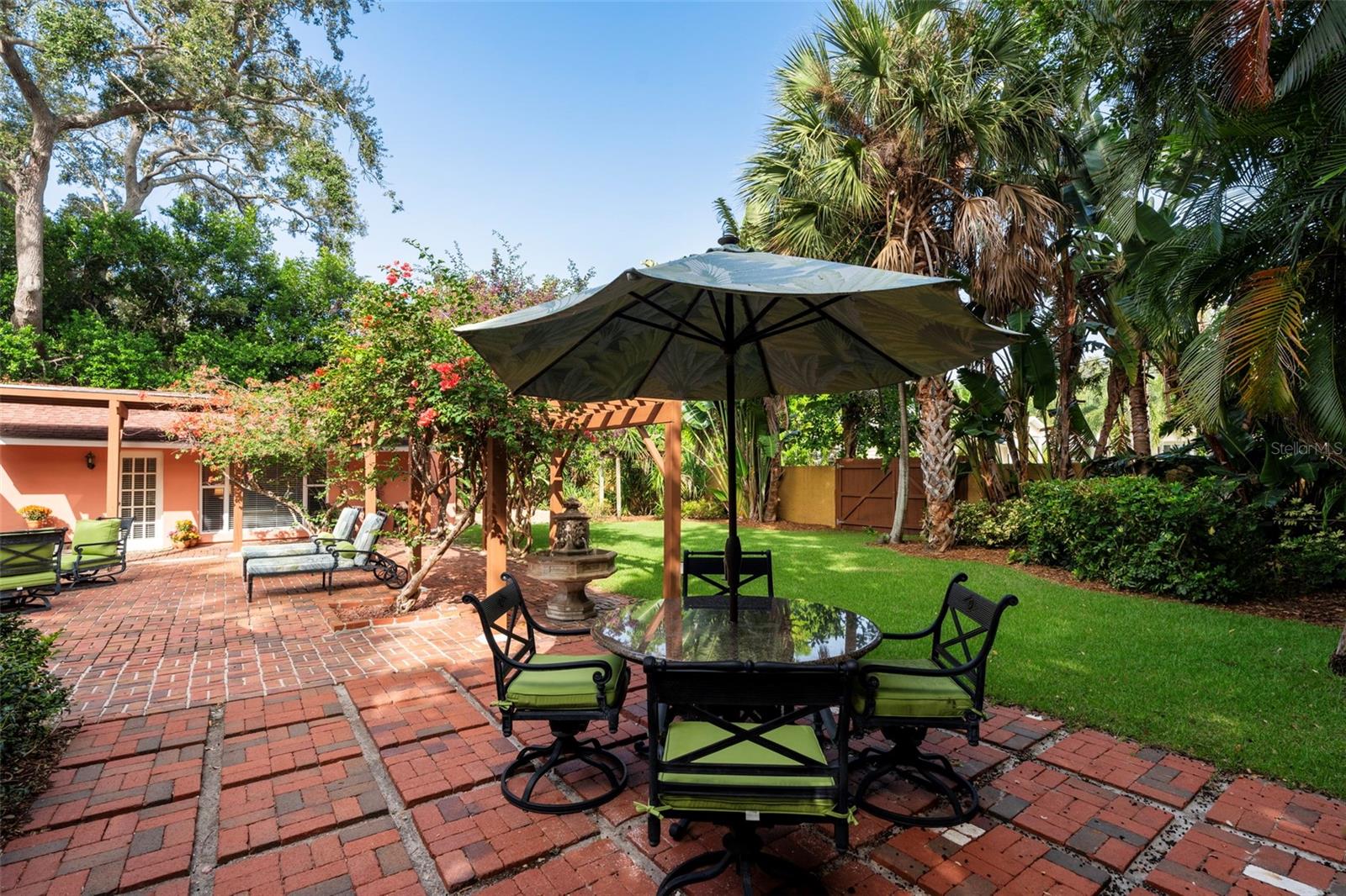 1713 NORTH DR, SARASOTA, FL, 34239