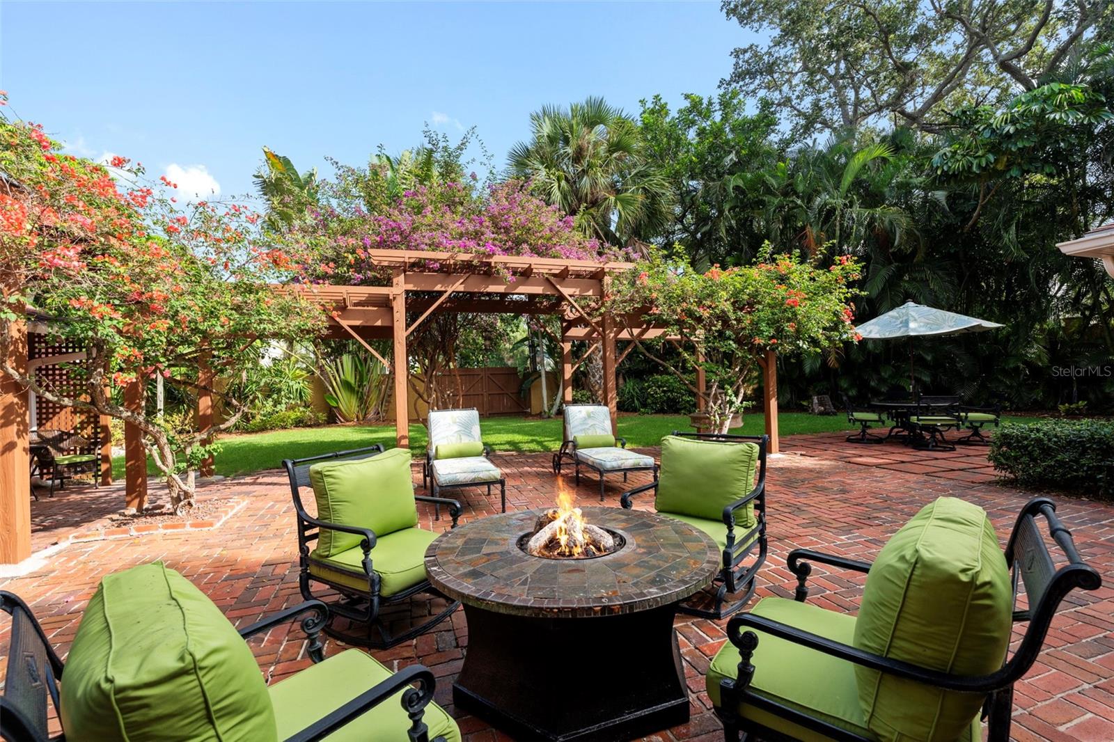 1713 NORTH DR, SARASOTA, FL, 34239