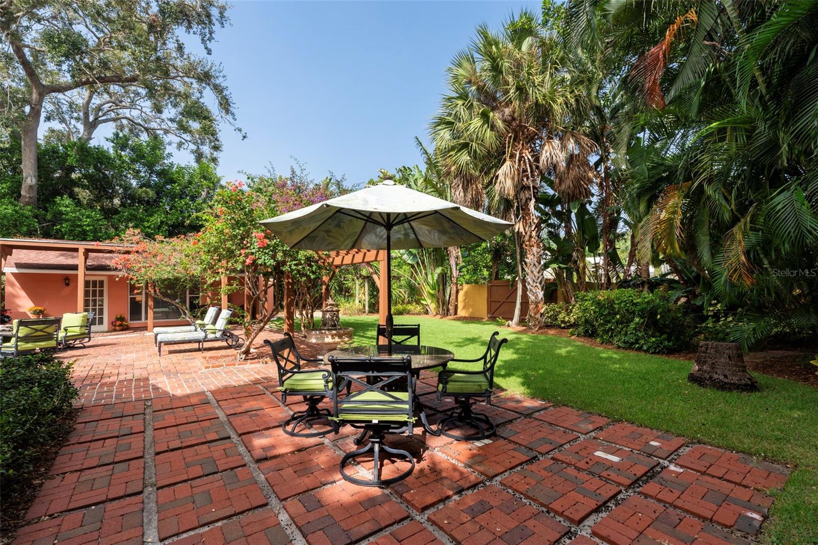 1713 NORTH DR, SARASOTA, FL, 34239