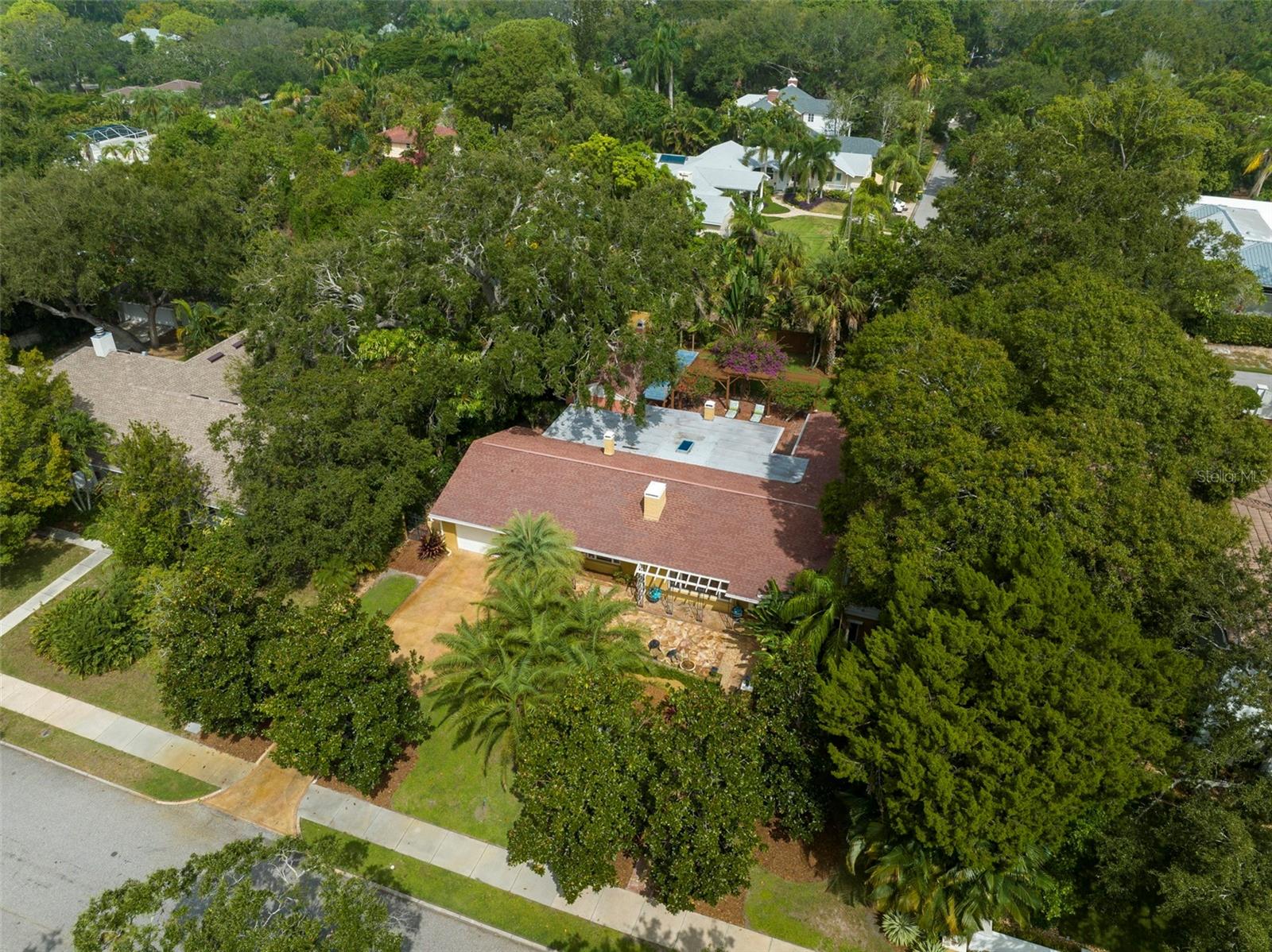 1713 NORTH DR, SARASOTA, FL, 34239