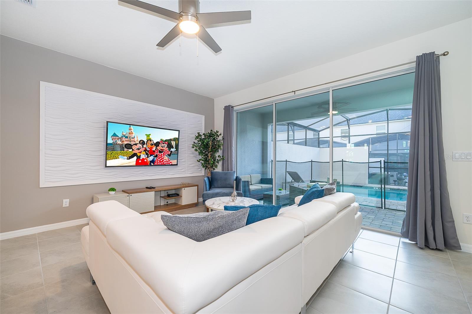 1636 TROPICAL PALMS CIR, KISSIMMEE, FL, 34747