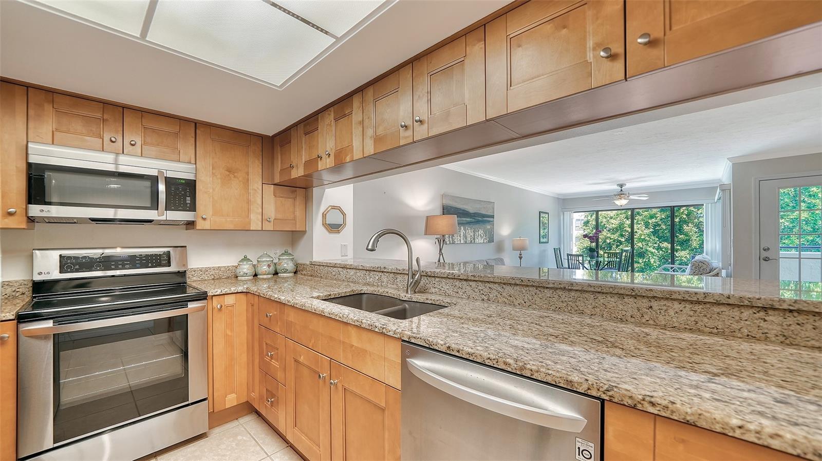 835 S OSPREY AVE #201, SARASOTA, FL, 34236