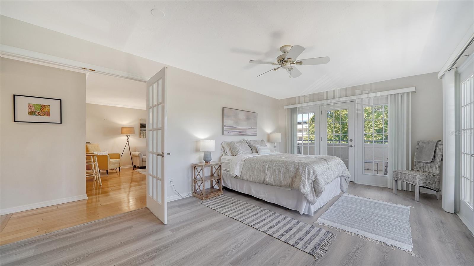 835 S OSPREY AVE #201, SARASOTA, FL, 34236
