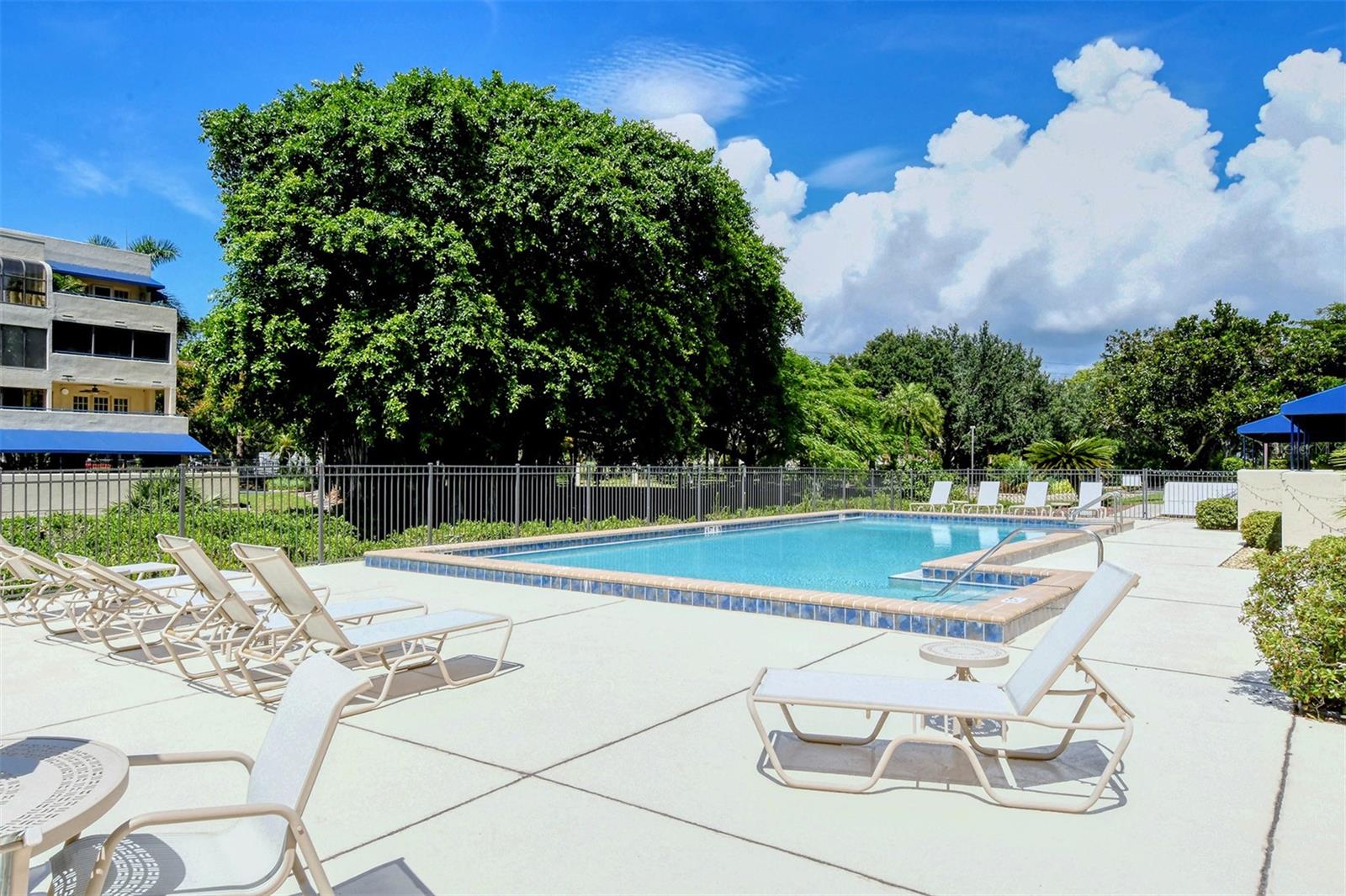 835 S OSPREY AVE #201, SARASOTA, FL, 34236
